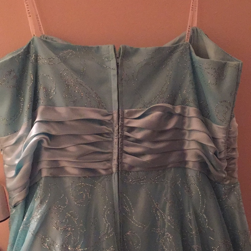 Prom dress - Picture 6 of 8